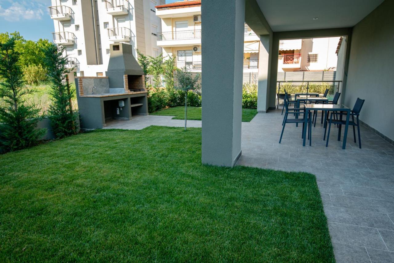 Olive 301 Apartment Peraía Екстериор снимка