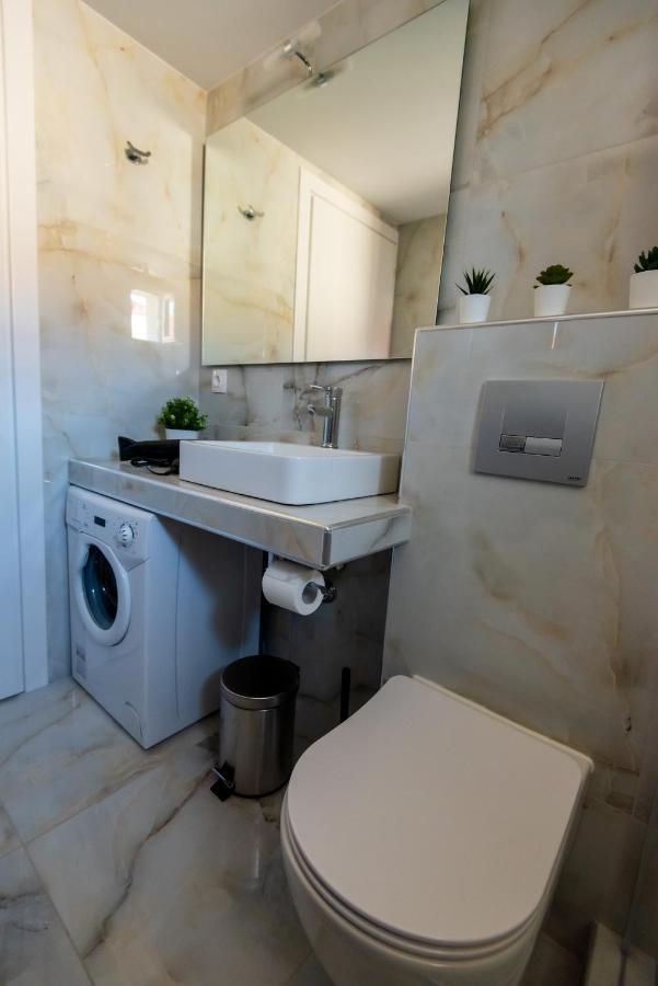 Olive 301 Apartment Peraía Екстериор снимка