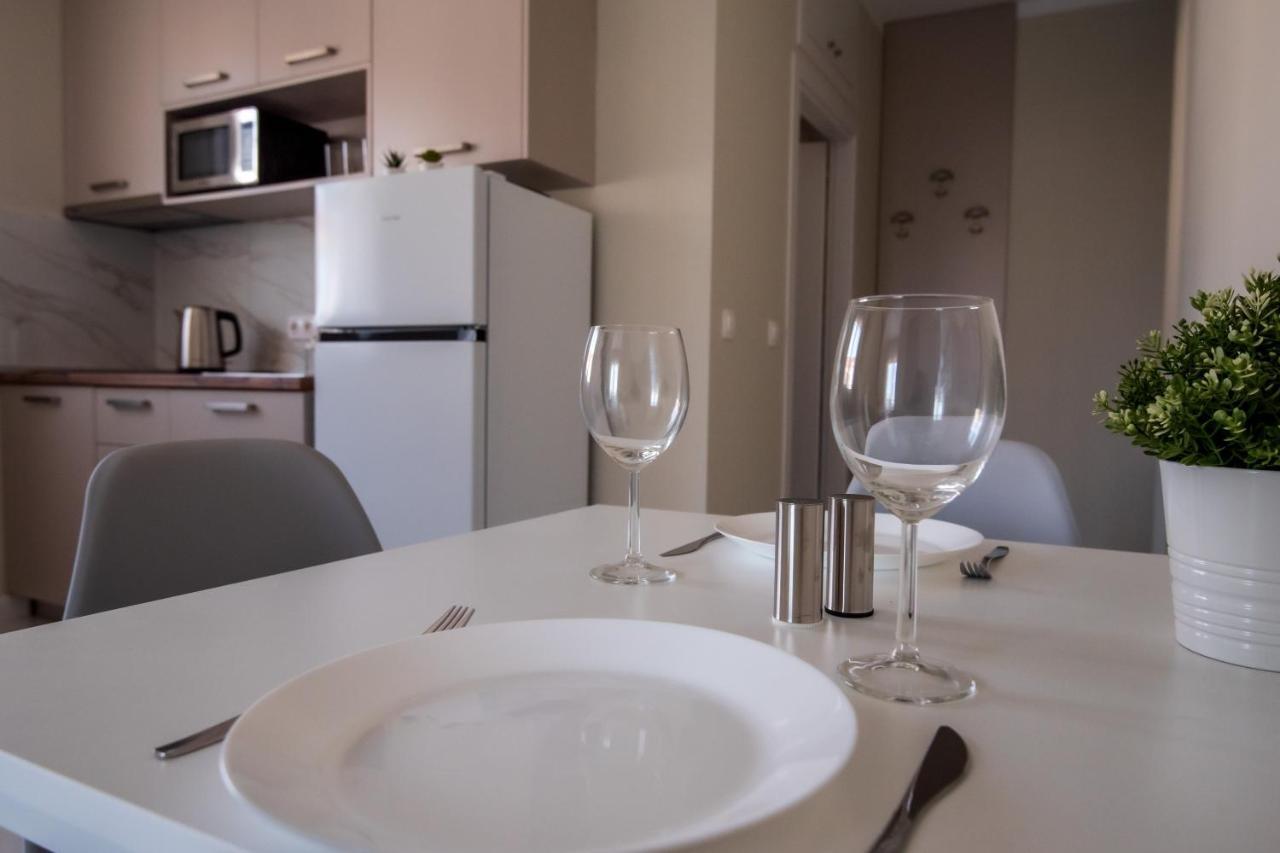 Olive 301 Apartment Peraía Екстериор снимка