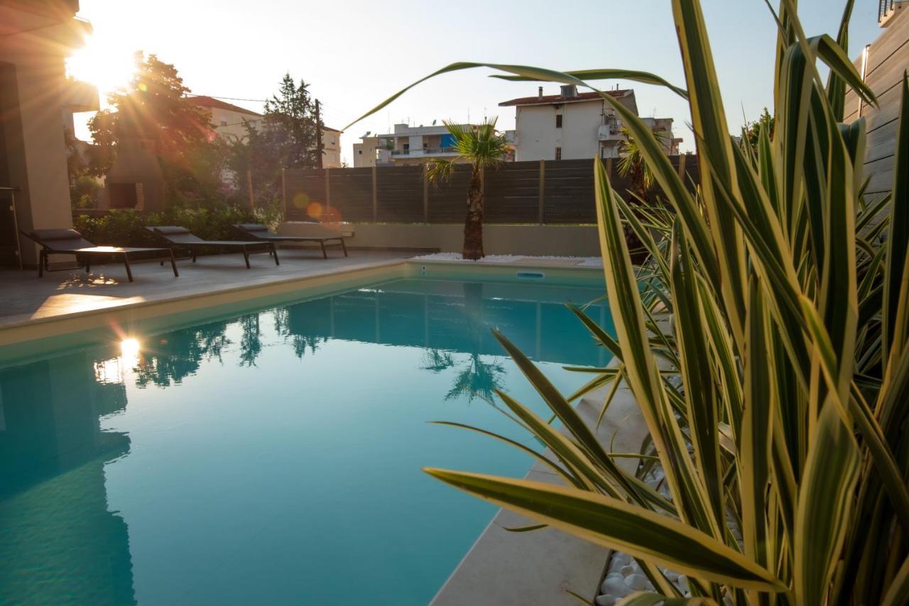 Olive 301 Apartment Peraía Екстериор снимка